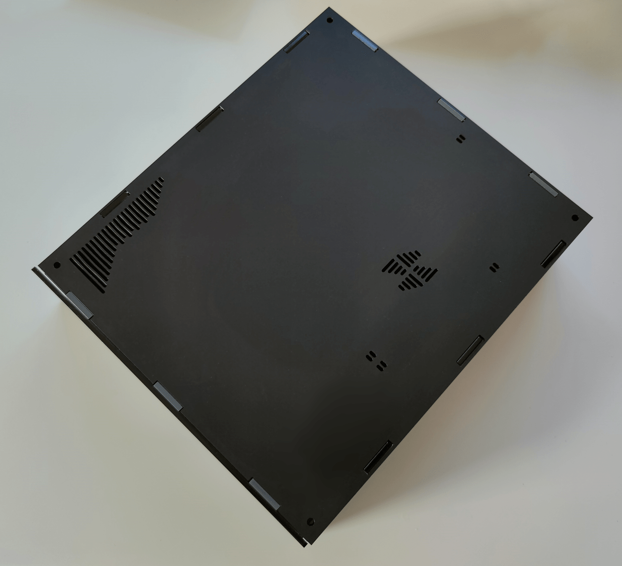 maudifi Sigi - top view