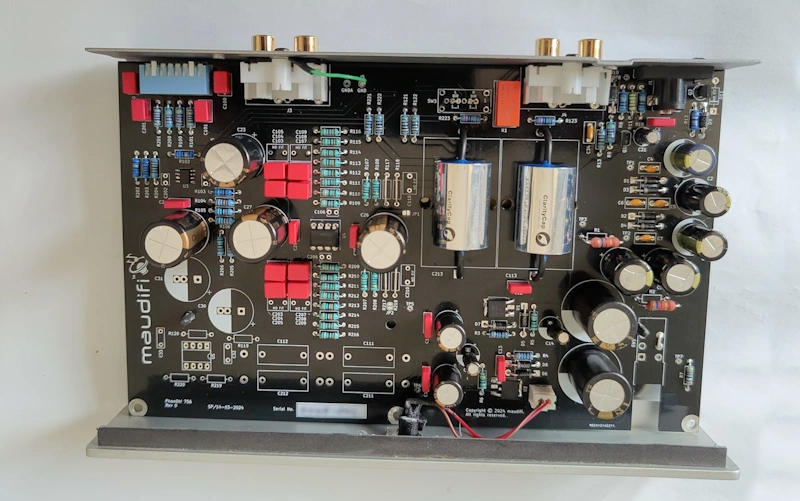 maudifi PhonOh!756 phono stage in a Cambridge Audio 540P chassis